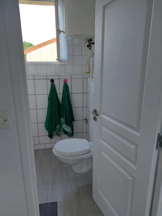 Appartamento Les Combles Rosny-sous-Bois Esterno foto